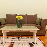 Historical Apartment *