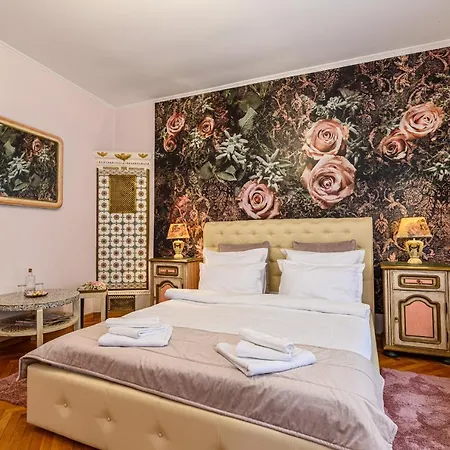 Διαμέρισμα Historical Μπρασόβ