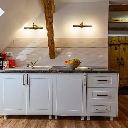 Διαμέρισμα Historical Μπρασόβ