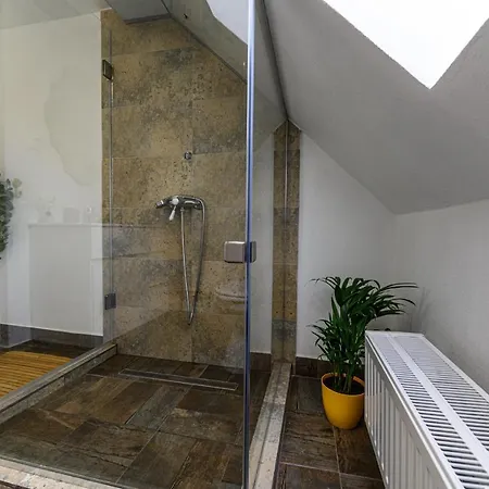 Historical Μπρασόβ