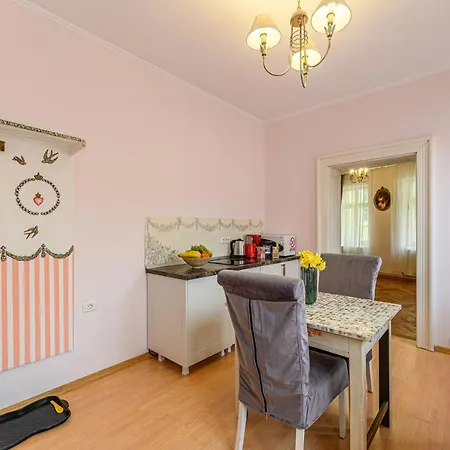 Historical Μπρασόβ