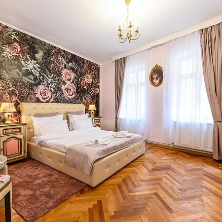 Apartament Historical *