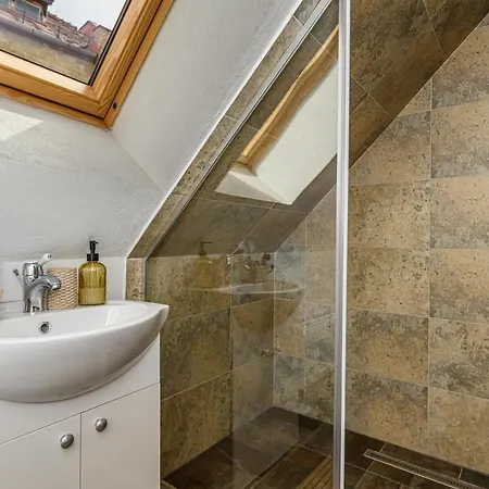 Historical Μπρασόβ