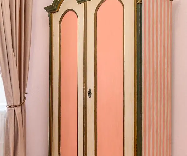 Historical Apartamento Braşov